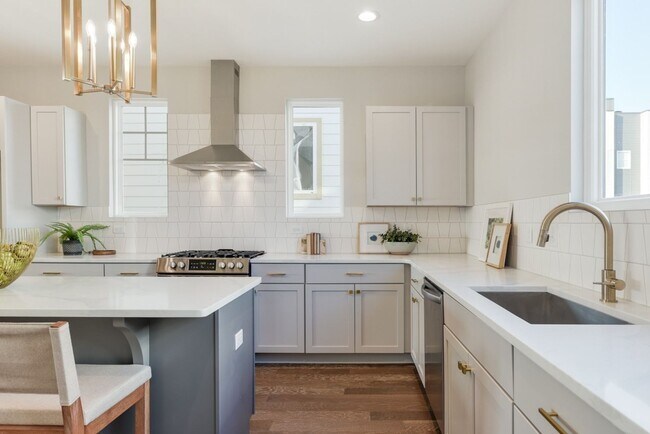 Building Photo - Welcome to The Becanni in Charlotte Park!