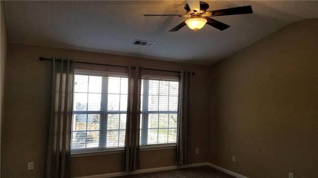 Building Photo - 210 Wytheford Ct