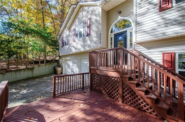 Building Photo - 2470 Cambridge Hills Rd