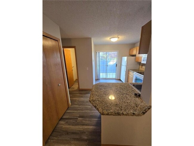 Building Photo - 8433 Annapolis Way