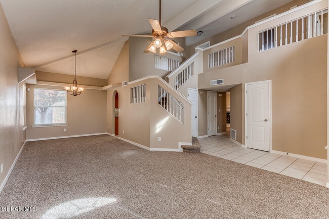 Building Photo - 628 Paseo Hermoso Dr