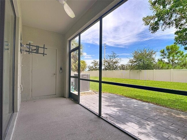 Building Photo - 14119 Pine Lodge Ln