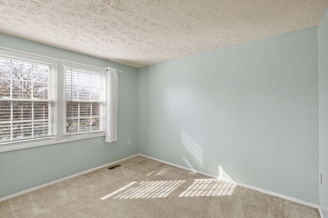 Building Photo - 25636 Coltrane Dr