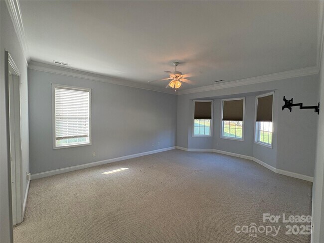 Building Photo - 118 Middleton Pl