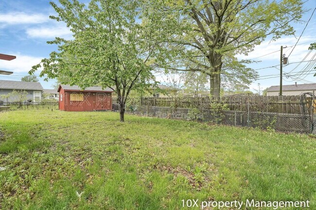 Building Photo - 2892 Longfield Rd