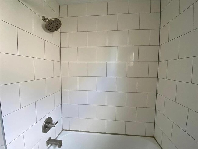 Building Photo - 8956 Griggs Ave