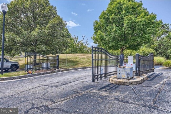 Building Photo - 7416 Hindon Cir