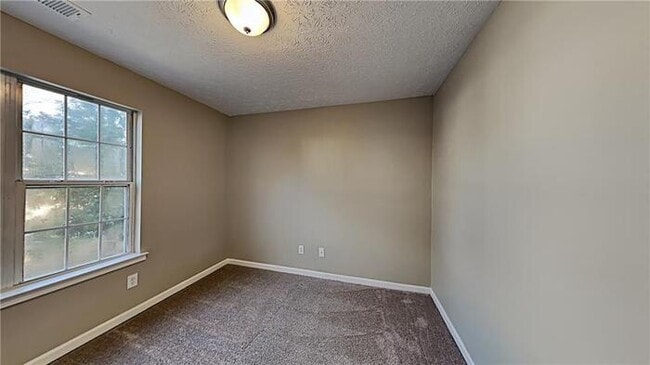 Building Photo - 4 bedroom Kennnesaw House