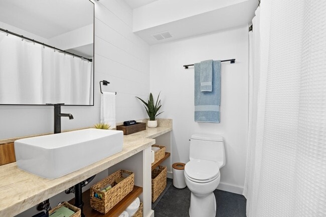 Building Photo - Hale Pono Waikiki by Gather: High-End 2BR,...