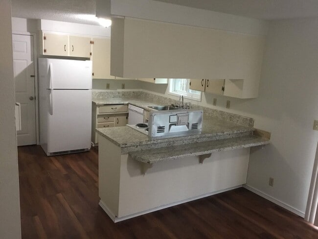 Building Photo - 4 Bedroom Home in Santa Clara