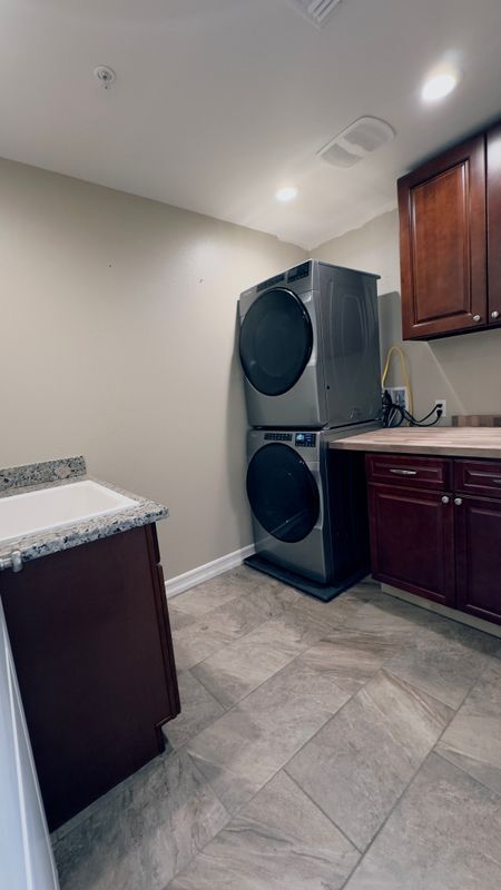 Building Photo - 14012 Quailridge Dr