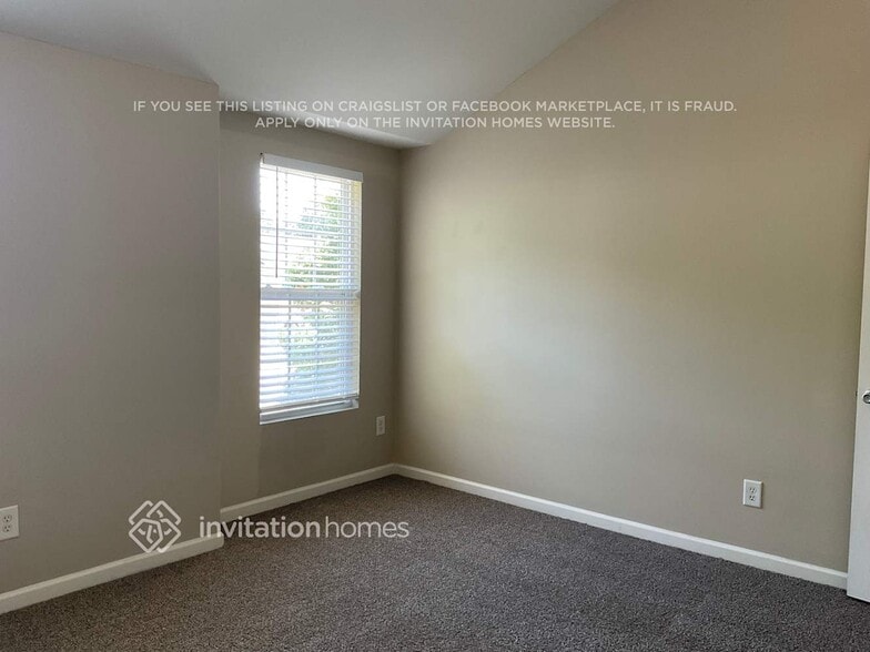 Building Photo - 3714 Horseshoe Farm St