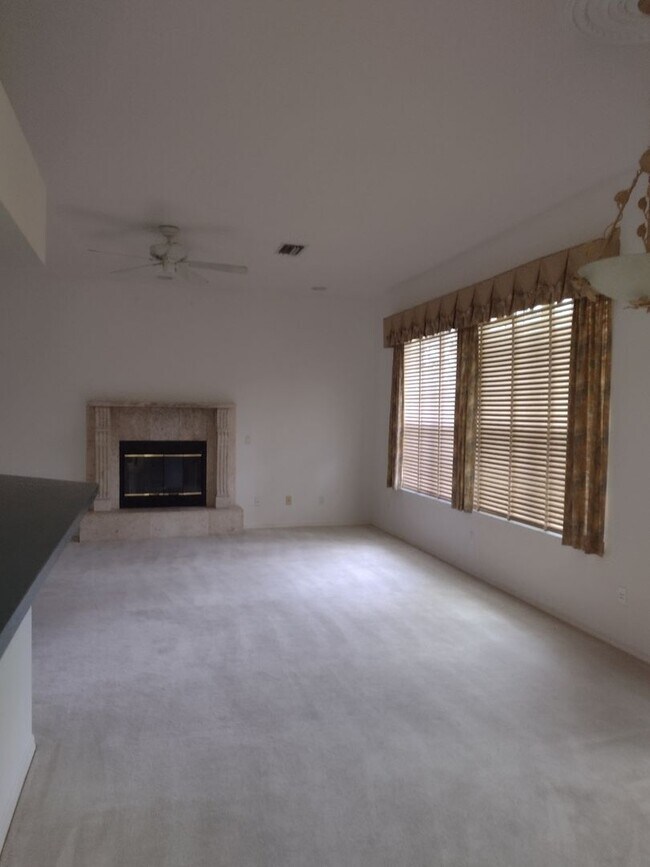 Building Photo - 8941 SW 191st Cir