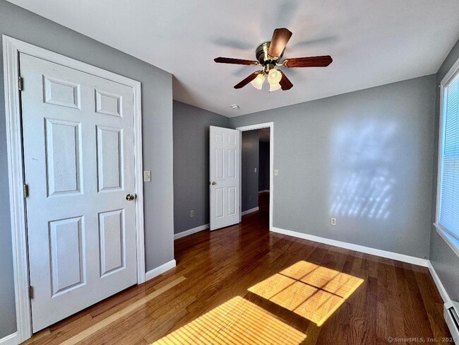 Building Photo - 2 N 4th Ave