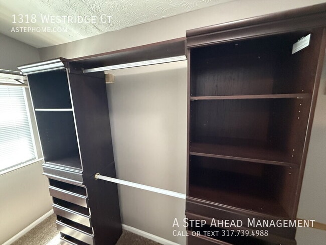 Building Photo - 1318 Westridge Ct