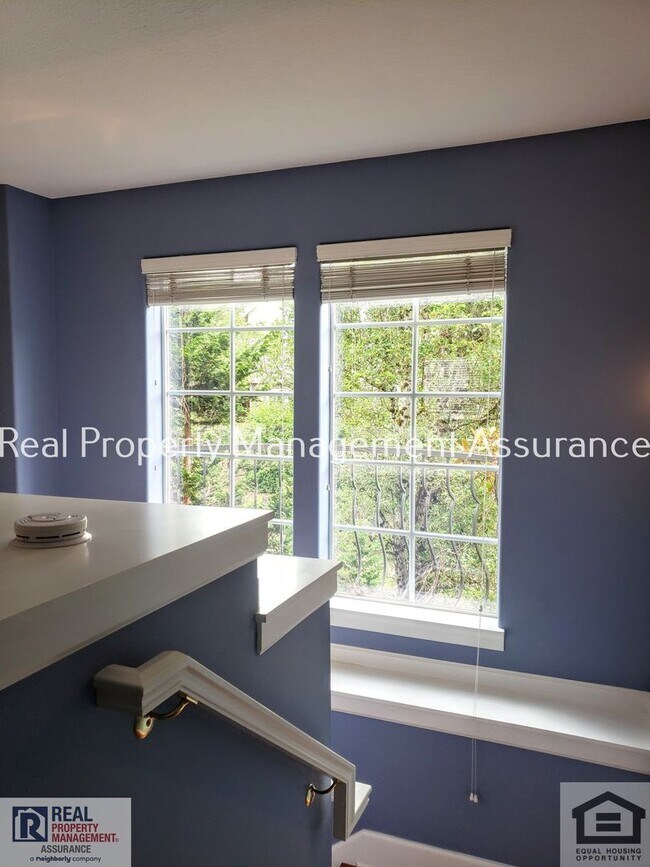 Building Photo - 12781 NW Forest Spring Ln