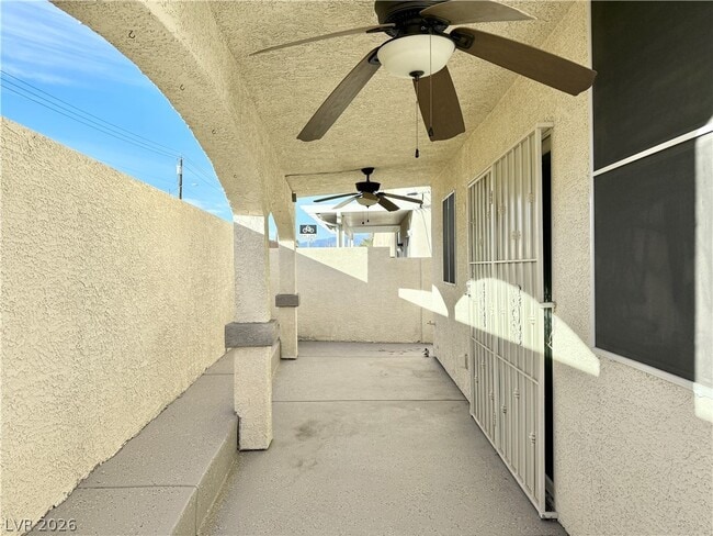 Building Photo - 5663 Foxglove Fields St