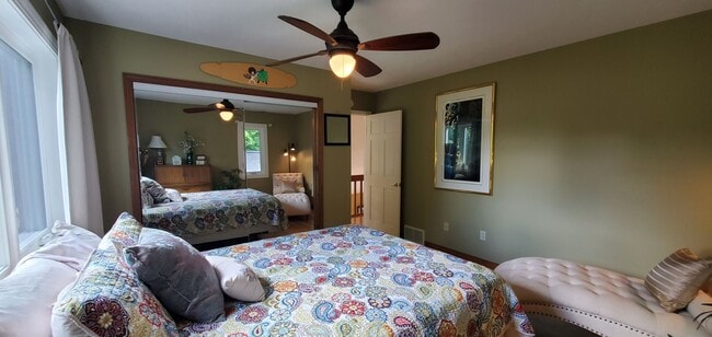 Building Photo - Off-Season Rental | Available 10/15/25 – 5...