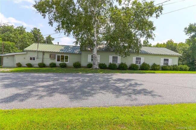 Building Photo - 86 Carpenter Rd