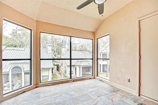 Building Photo - 4144 Greystone Way
