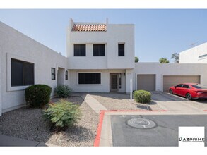 Building Photo - A Rare Phoenix Treasure Awaits-This Elegan...