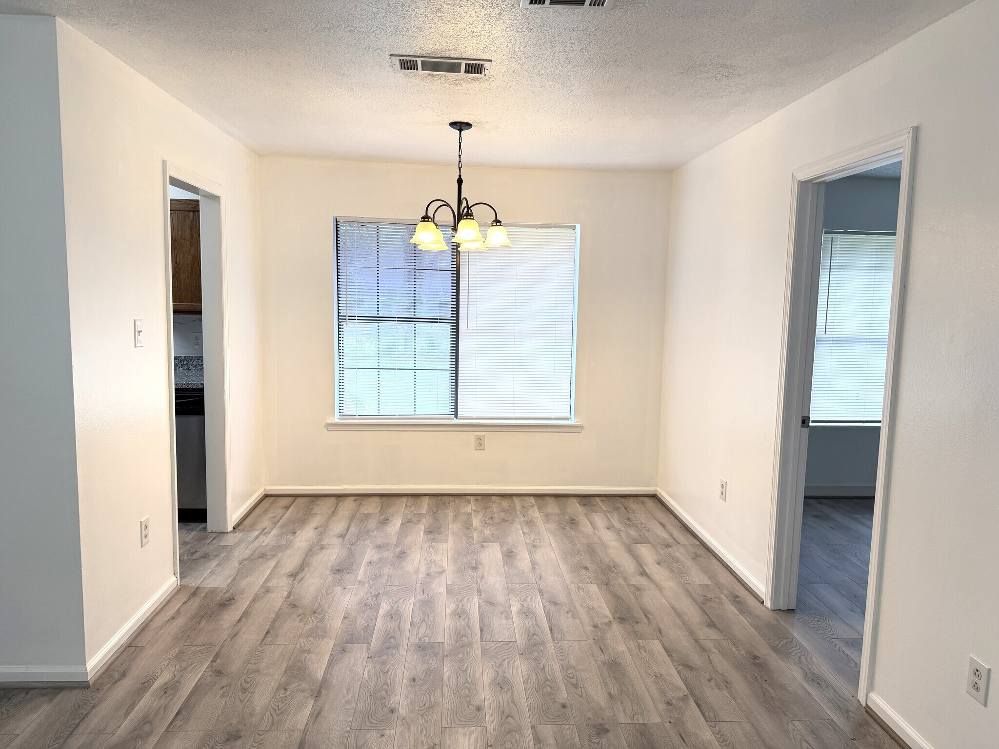 Dining Area - 2208 Angus St