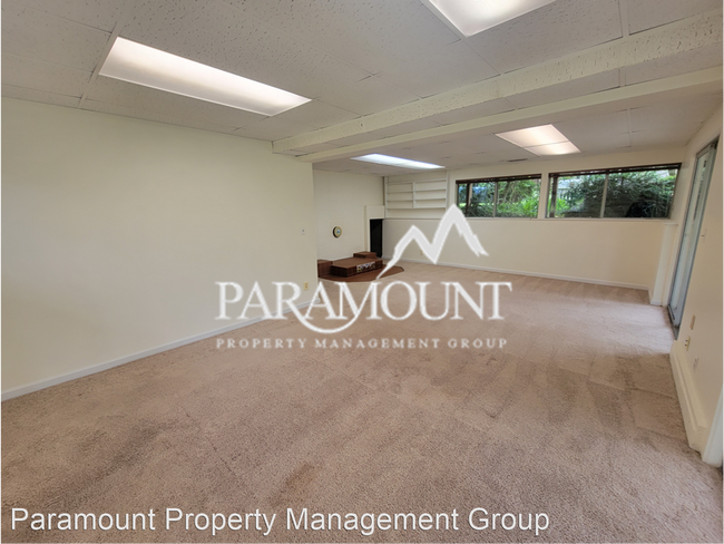 Building Photo - 4 br, 2 bath House - 13871 Manzanita Rd NE