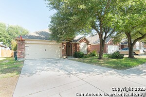 Building Photo - 933 Forest Ridge Pkwy
