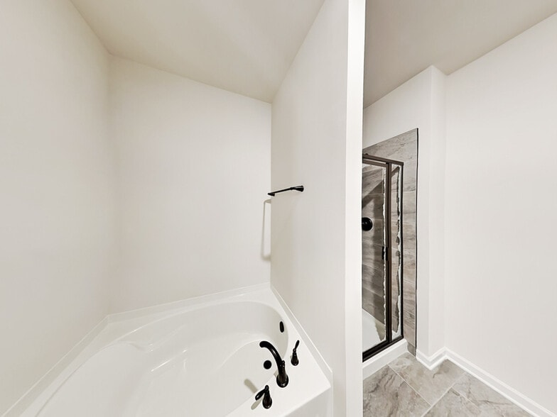 Building Photo - 6144 Nathaniel Ln