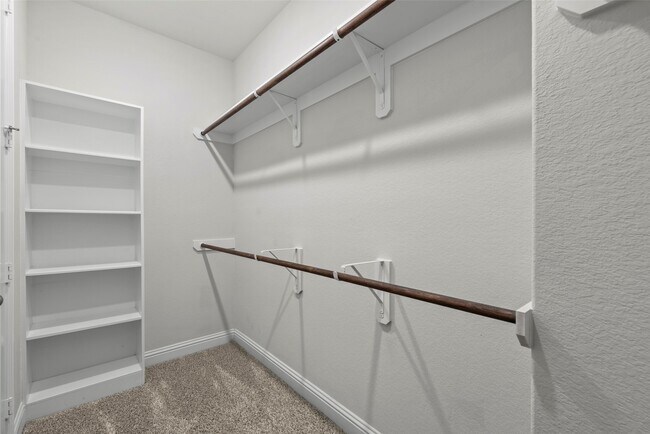 Building Photo - 3818 W Vicksburg Estates Dr