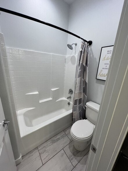 Building Photo - 6445 Wide Sky St