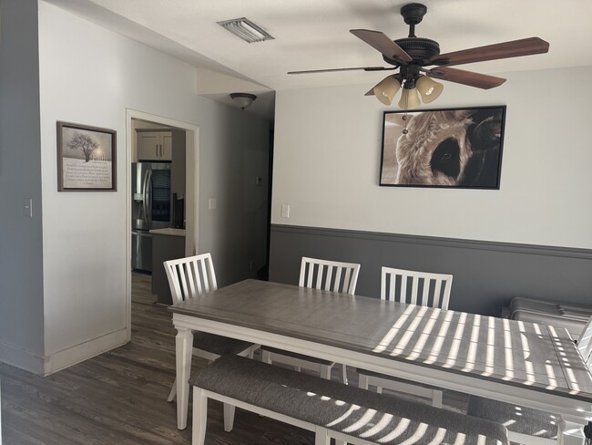 Building Photo - 23988 Raynagua Blvd