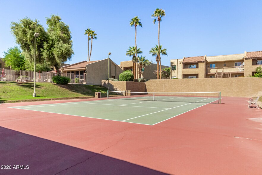Tennis/pickleball court - 5877 N Granite Reef Rd