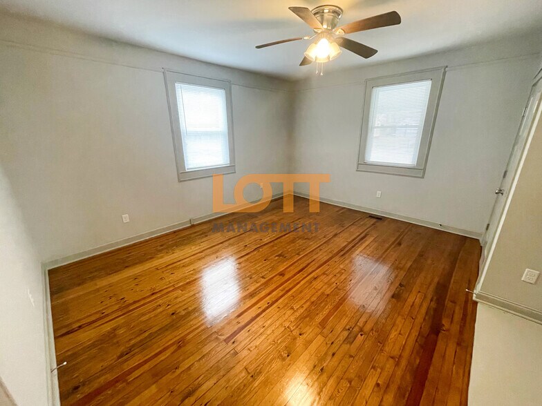 Building Photo - 7 Sturtevant St