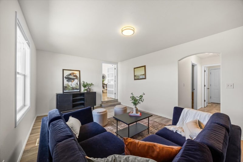 Building Photo - 5174 N Rothmans Ave