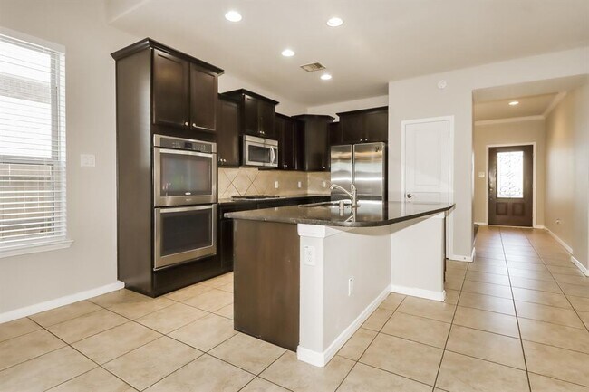 Building Photo - 4914 Ginger Bluff Trail