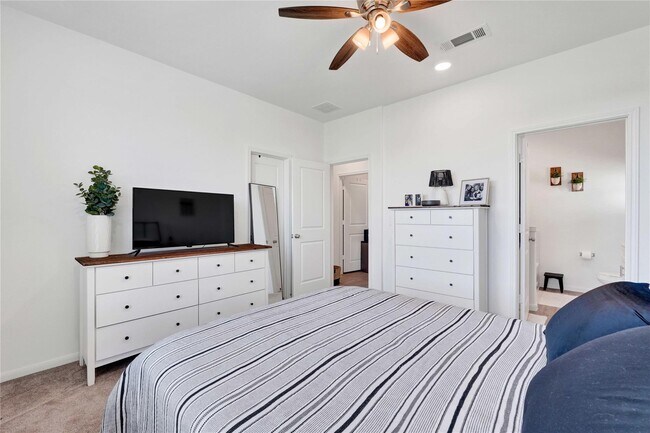 Building Photo - 23823 Escardilla Dr