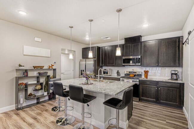 Building Photo - Contemporary Parker Condo | Trails & City Access