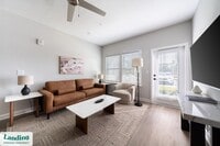 Building Photo - 84 San Filippo Dr SE