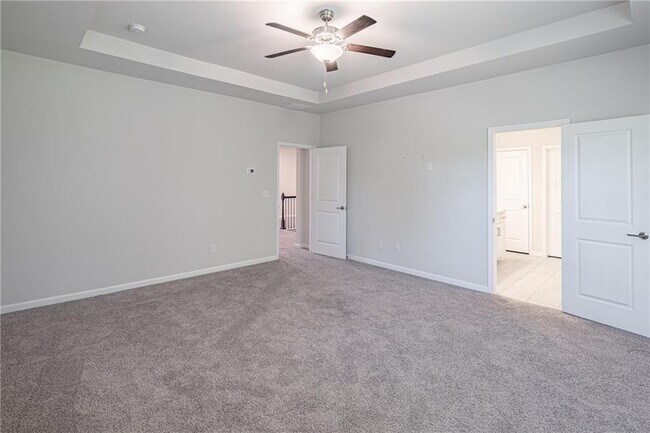 Building Photo - 1825 Wellston Dr