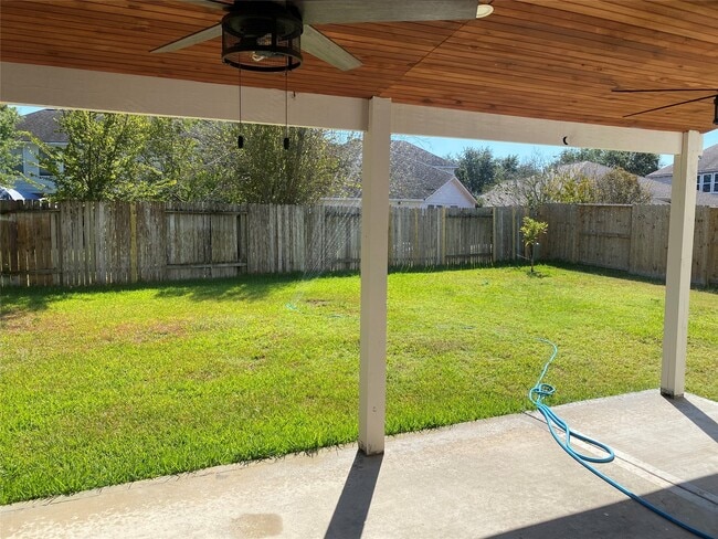 Building Photo - 16631 Spring Glade Dr