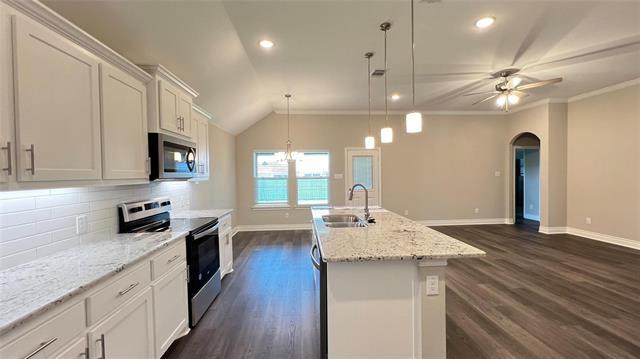 Building Photo - 607 Hardaway Ln