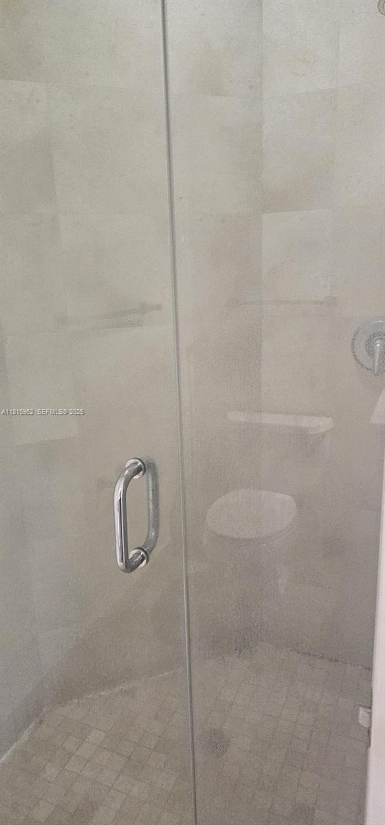 Building Photo - 1060 Brickell Ave