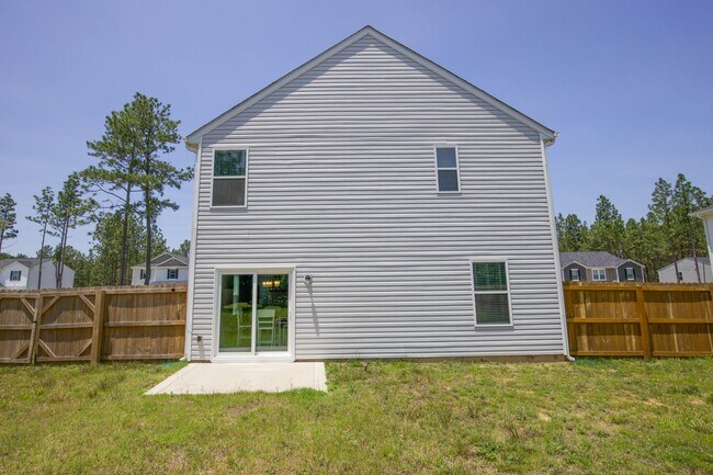 Building Photo - Coming up soon!!!!Centric beautiful proper...