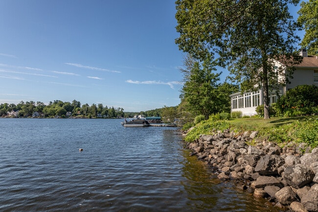 Building Photo - 300 Bantam Lake Rd