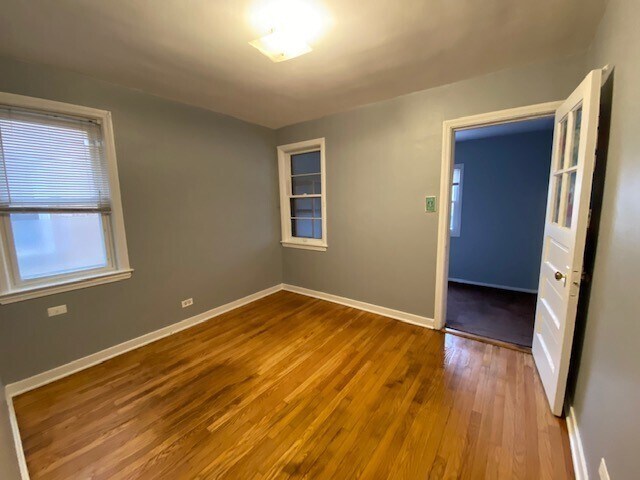 Building Photo - 4837 Hull St