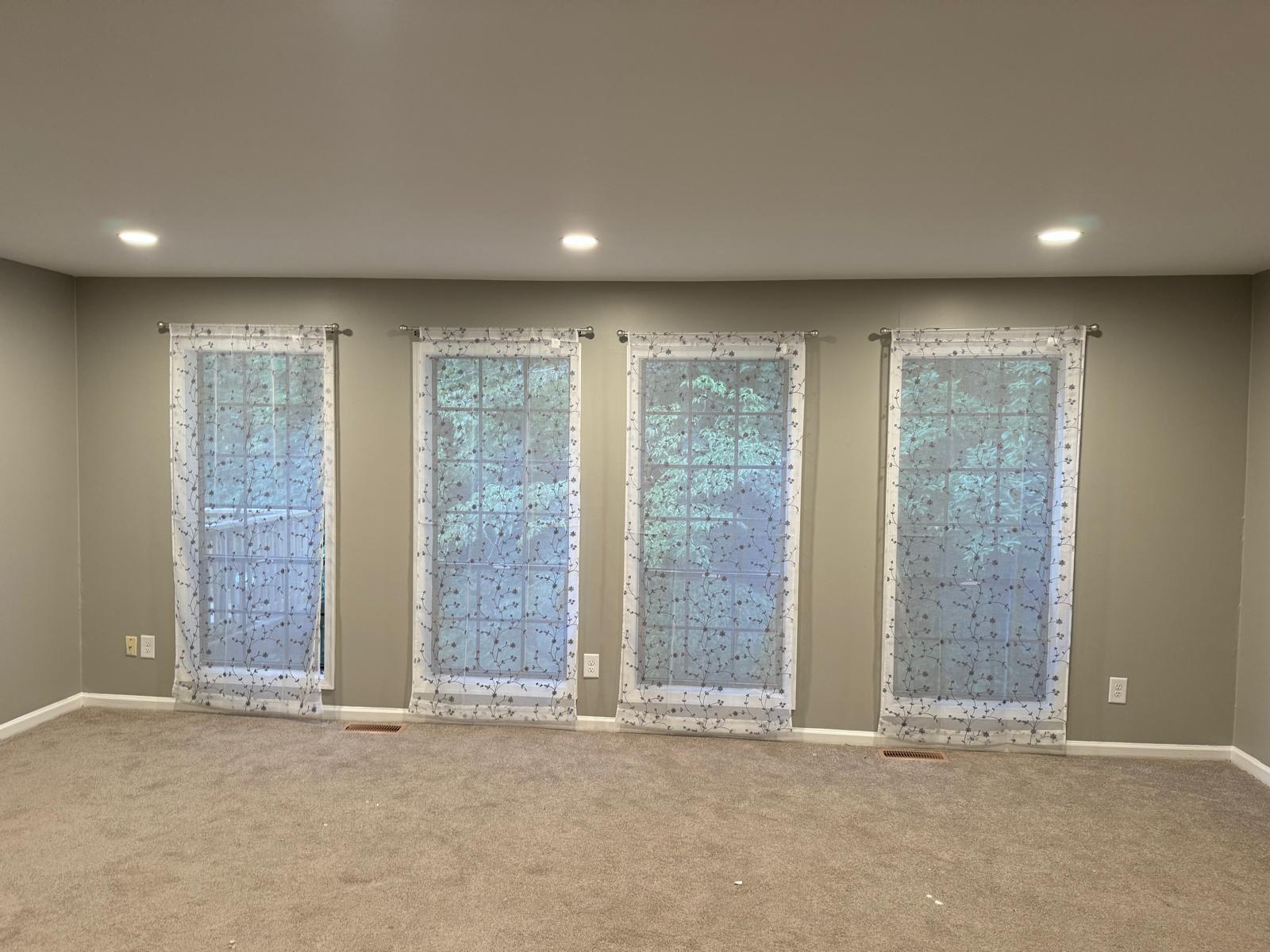 Building Photo - 5975 Dixon Dr