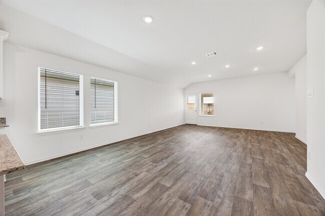 Building Photo - 3710 Marino Mile Dr