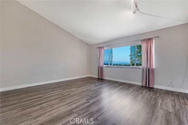 Building Photo - 4352 Park Corona