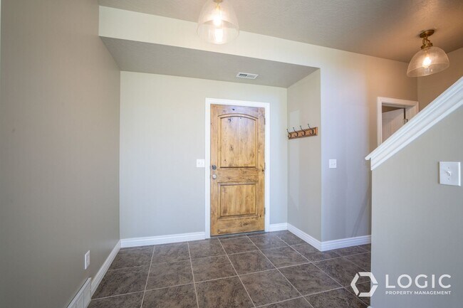 Building Photo - 10233 S Mystic Brook Way